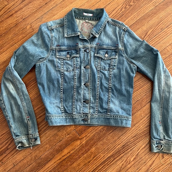 Joie Denim jacket. Large - Picture 2 of 6